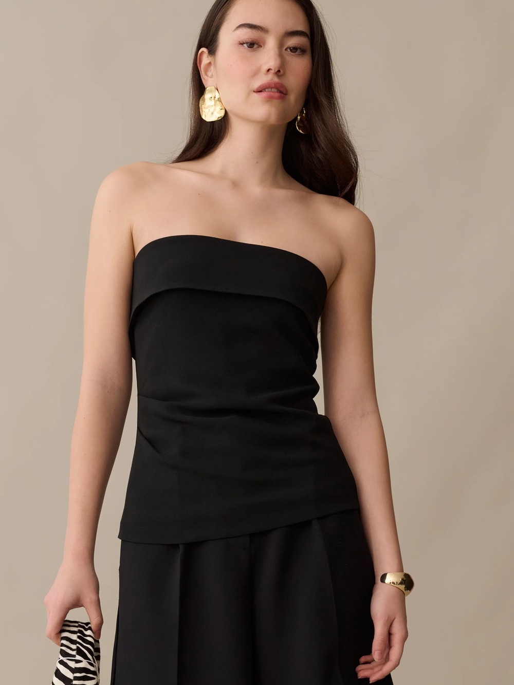 CAARA Clover Strapless Fold Over Black Structured Top NWT Size 4
